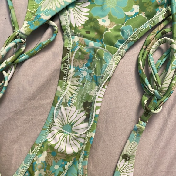 Kulani Kinis Tie Side Bottom - Picture 3 of 6